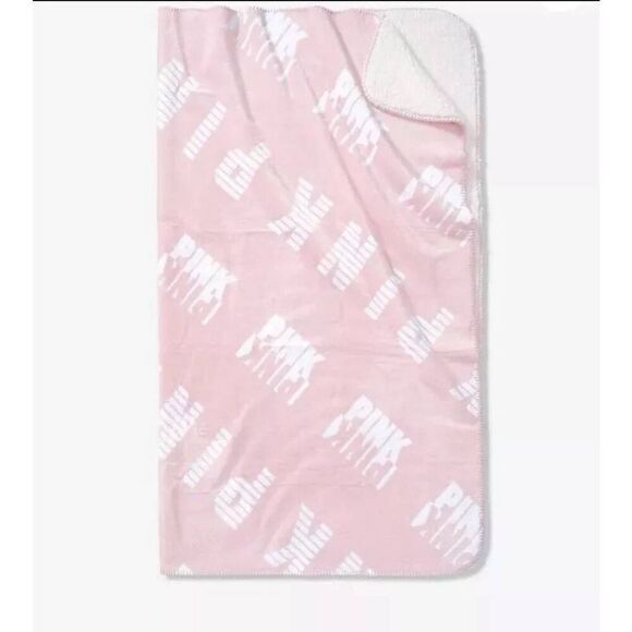 Victoria's Secret Pink Soft Sherpa Blanket Baby Pink Angel in Logo, 60 x 72 - Picture 1 of 2